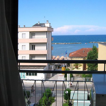 Hotel Olimpia Bellaria-Igea Marina Exterior foto