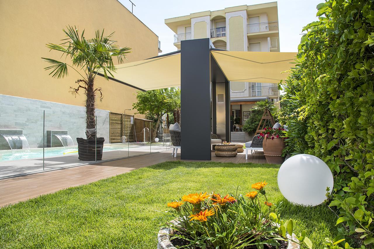 Hotel Olimpia Bellaria-Igea Marina Exterior foto